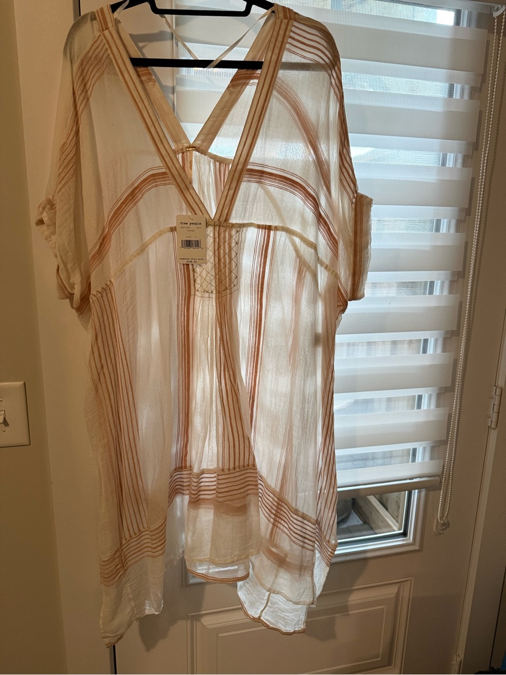 FREE PEOPLE FLOWY SURREALLY WELL MADE MADE FOR LOUNGING LIKE A STAR ( L)